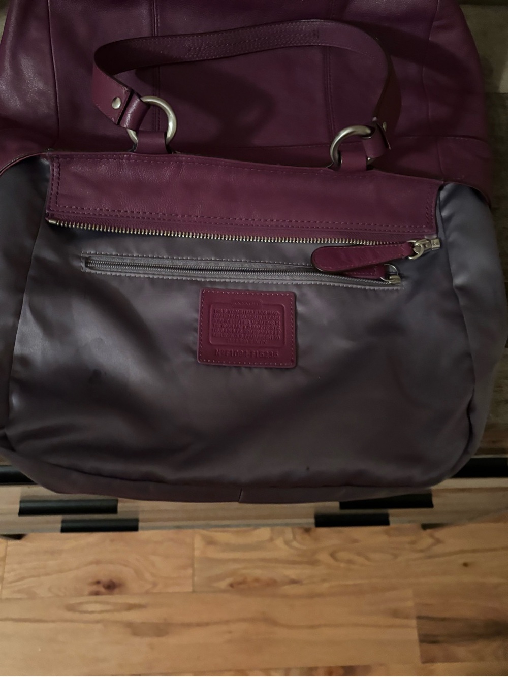 COACH ZOE EAST WEST TOTE  PLUM - Picture 12 of 12